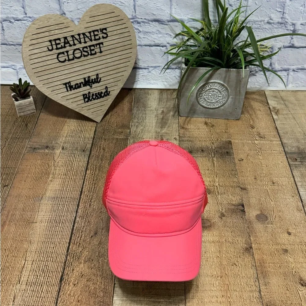 Lululemon Dash and Splash Cap II GLSY Glossy Pink O/S Hat Mesh Adjustable UV